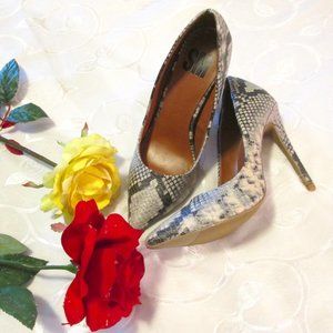 SM PENNY SNAKE HEEL – NWT